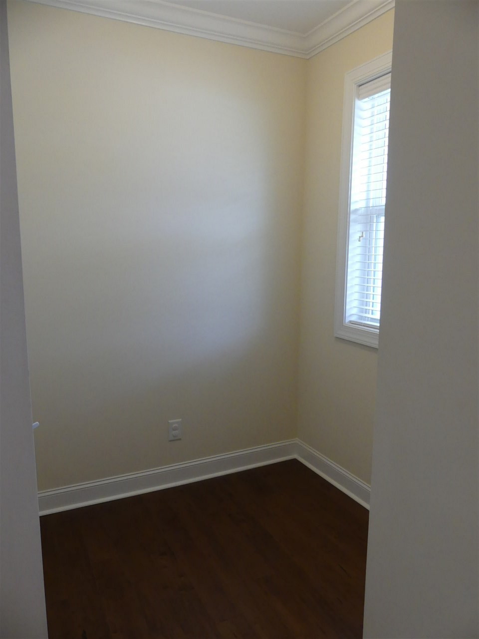 2808 Bogle Branch Court Raleigh, NC 27606 - Photo 3 of 27 Photo 3