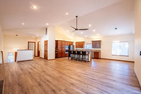 $1,088,000 | 757 San Francisco Avenue, South Lake Tahoe, CA 96150