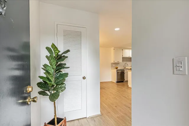 $430,000 | 247 North Capitol Avenue, Unit 105, San Jose, CA 95127