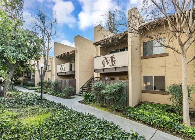$430,000 | 247 North Capitol Avenue, Unit 105, San Jose, CA 95127