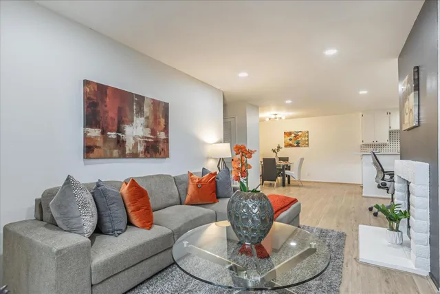 $430,000 | 247 North Capitol Avenue, Unit 105, San Jose, CA 95127