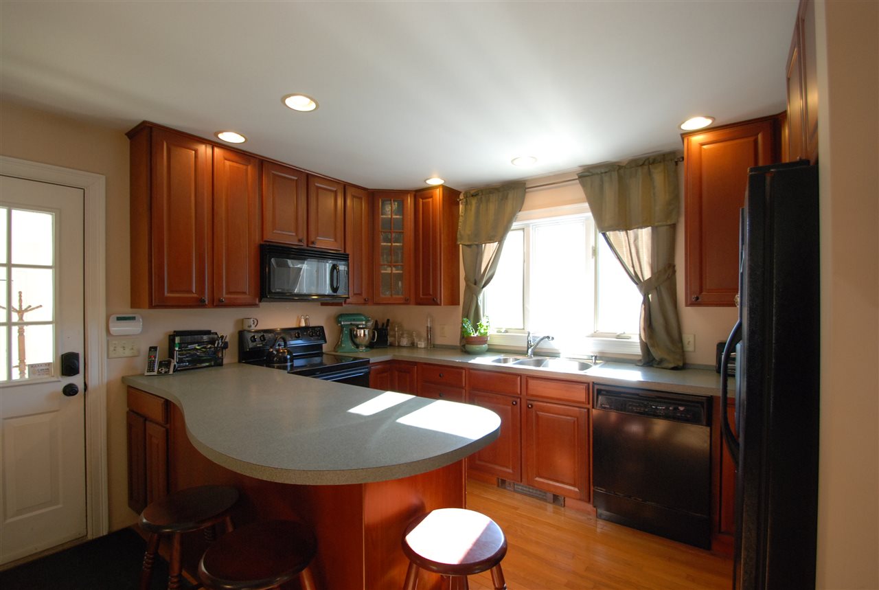 139 S Road Gilmanton, NH 03237 - Photo 18 of 40