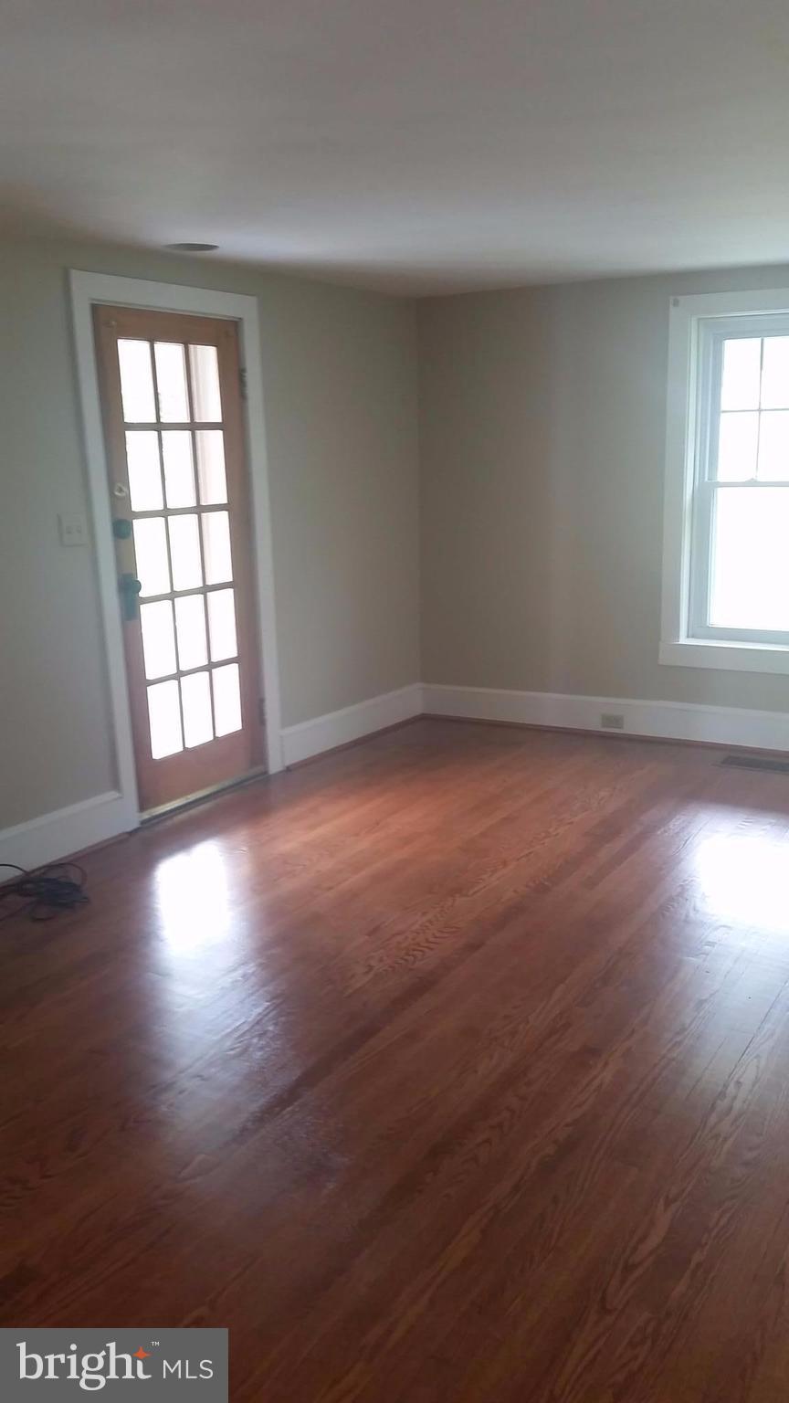 11892 Gehr Road Waynesboro, PA 17268 - Photo 18 of 30 Family Room
