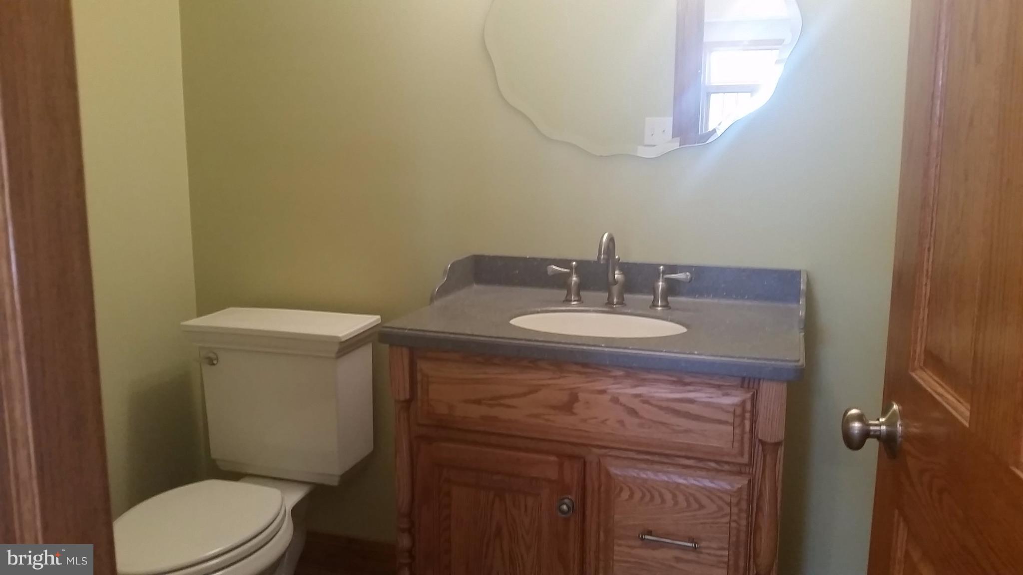11892 Gehr Road Waynesboro, PA 17268 - Photo 9 of 30 Bath