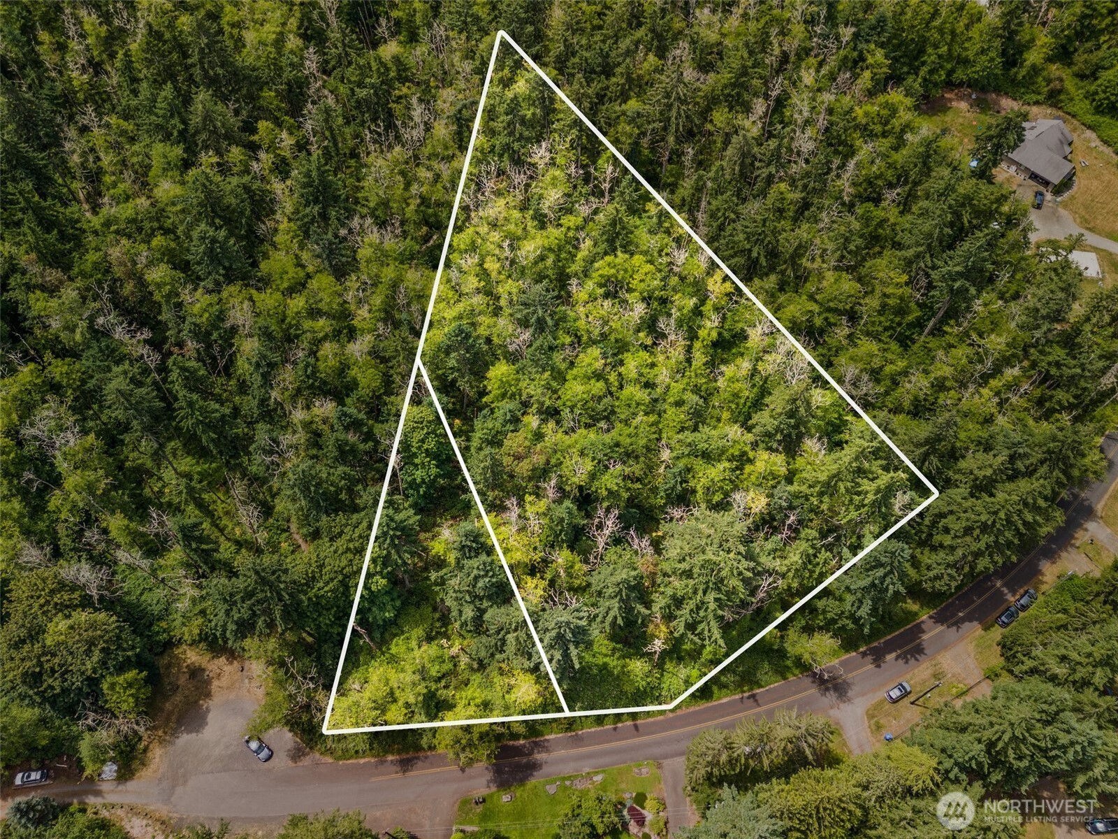 7605 Sandy Point Road Northeast Olympia, WA 98516 - Photo 9 of 25