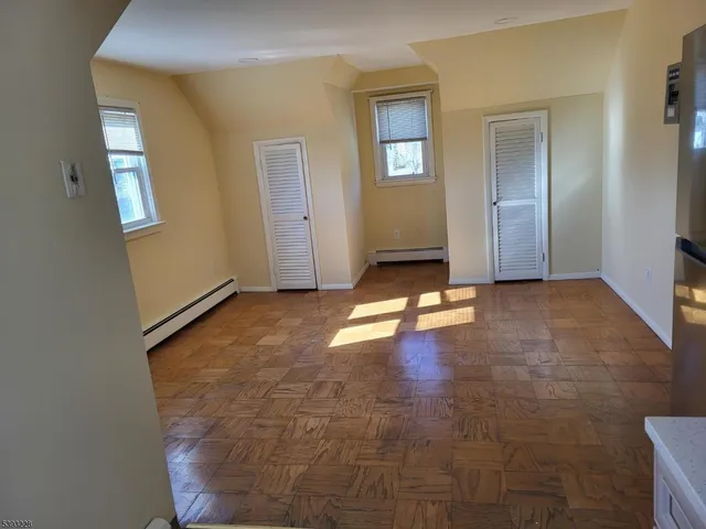 a view of empty room with window