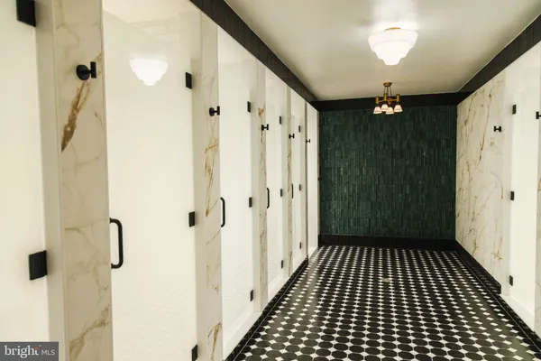 $6,030 | 200 South Broad Street, Unit 317, Philadelphia, PA 19102