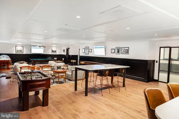 $6,030 | 200 South Broad Street, Unit 317, Philadelphia, PA 19102