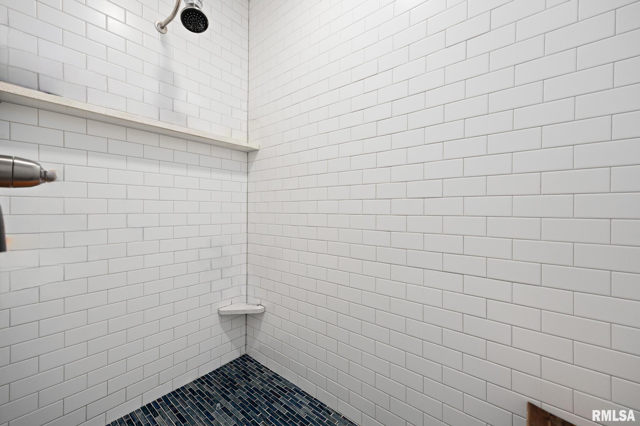 1401 Mitchell Street Washington, IL 61571 - Photo 26 of 61