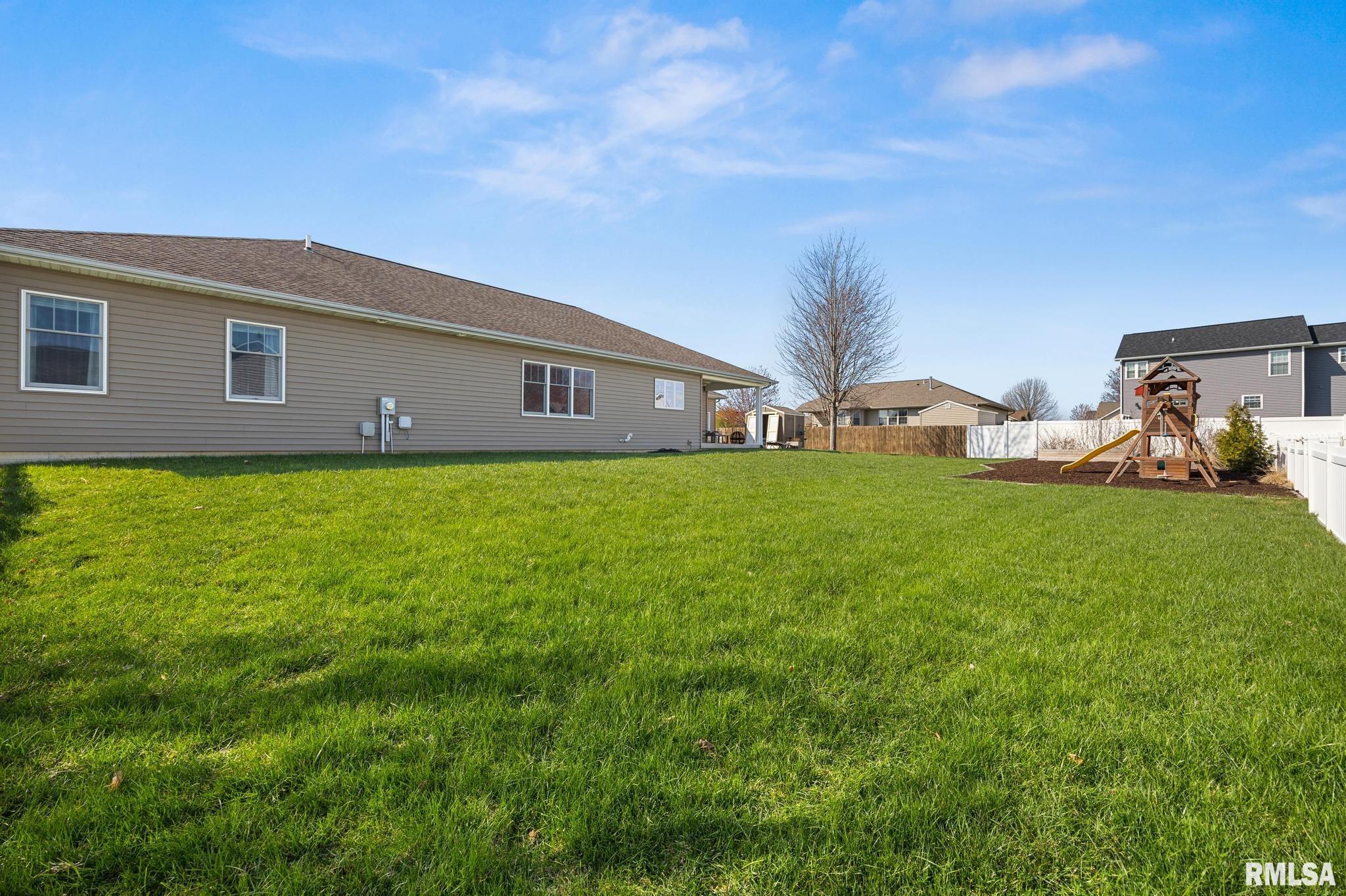 1401 Mitchell Street Washington, IL 61571 - Photo 50 of 61