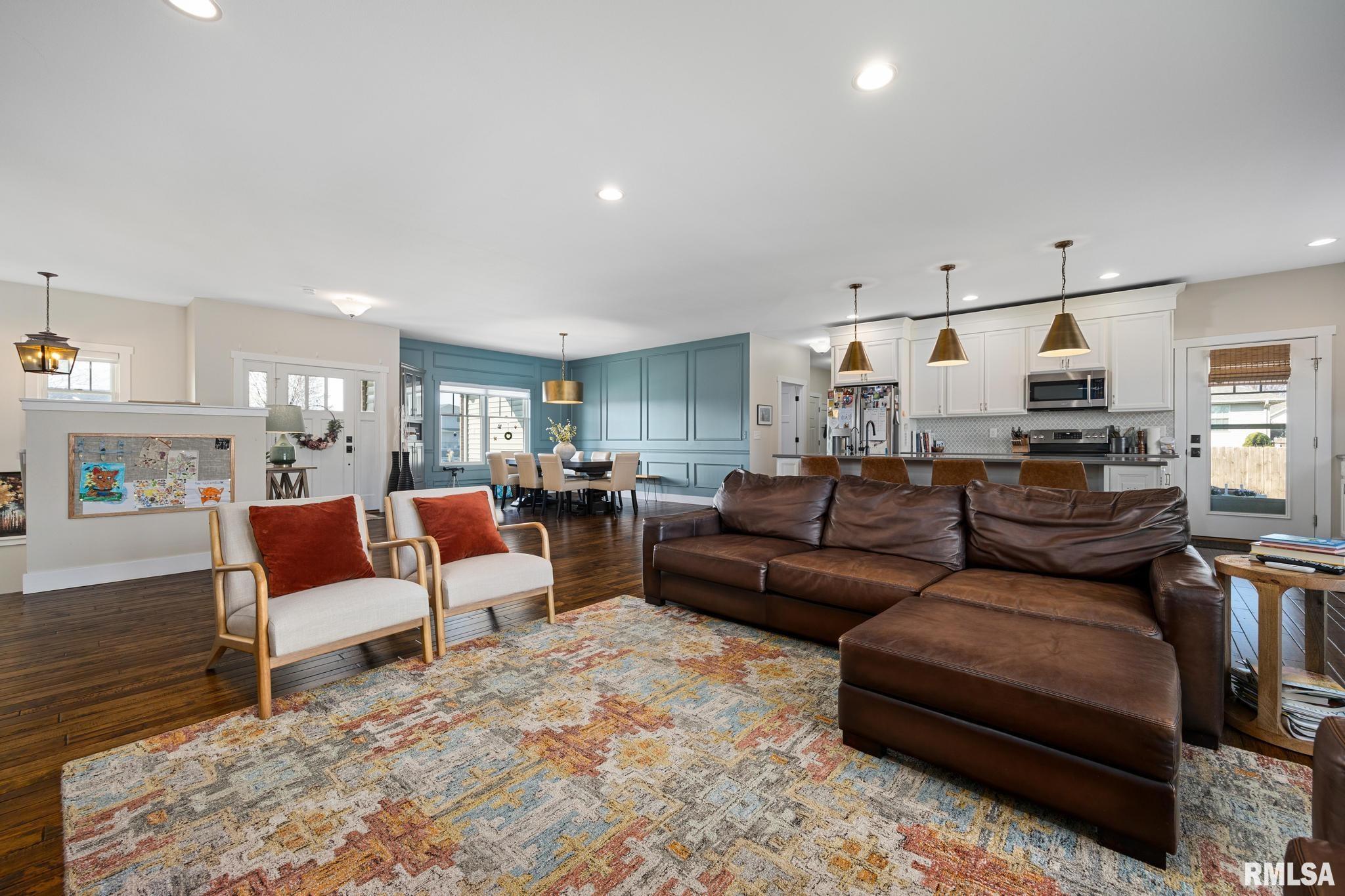 1401 Mitchell Street Washington, IL 61571 - Photo 8 of 61