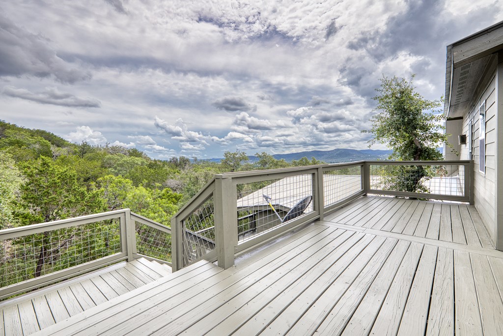 574 North Saddle Mountain Road Rio Frio, TX 78879 - Photo 18 of 55