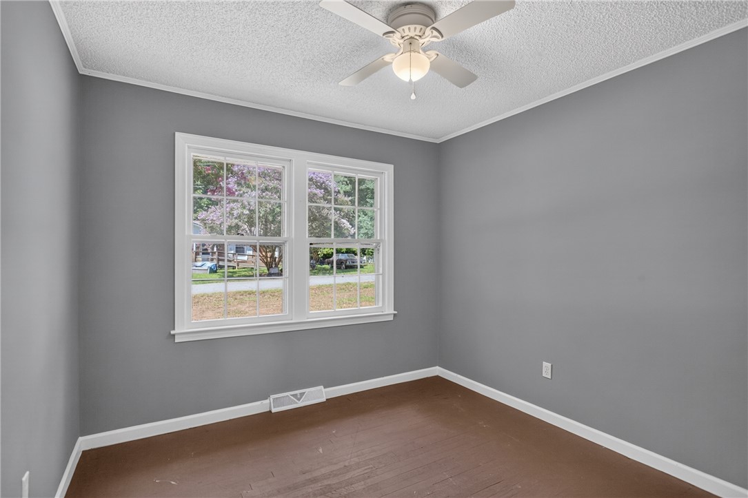 1104 White Street Pendleton, SC 29670 - Photo 19 of 34 Gallery Image 19