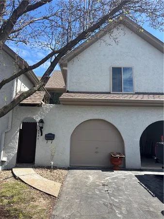 $300,000 | 6534 West 49th Street, Mission, KS 66202
