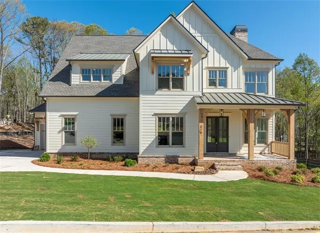 a front view of house with yard