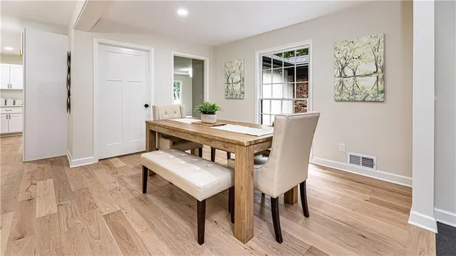 $489,900 | 126 East Bridlespur Drive, Kansas City, MO 64114