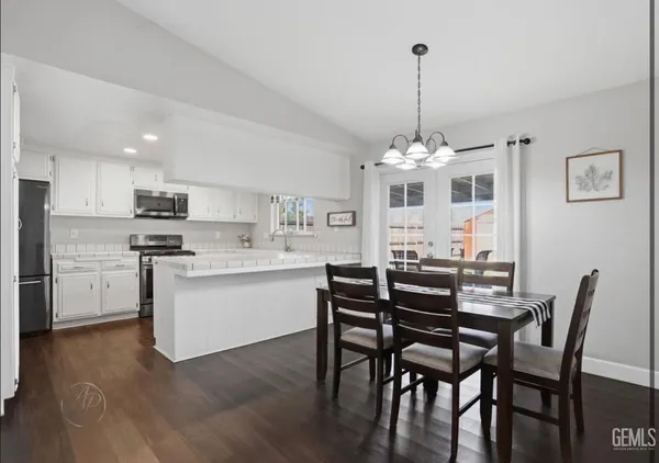 $425,000 | Undisclosed Address, Tehachapi, CA 93561