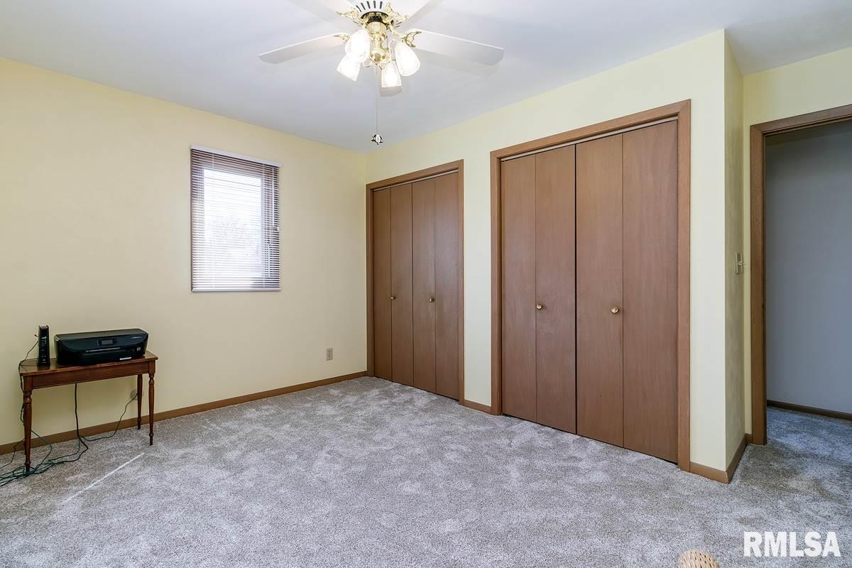 2223 Lincoln Road Bettendorf, IA 52722 - Photo 20 of 24 Gallery Image 20