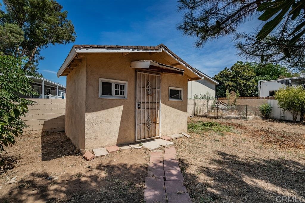 1812 Harmony Grove Road Escondido, CA 92029 - Photo 21 of 25