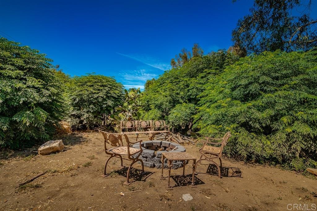 1812 Harmony Grove Road Escondido, CA 92029 - Photo 23 of 25