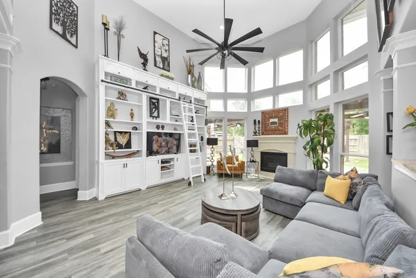 $649,000 | 28115 Kudzu Drive, Spring, TX 77386