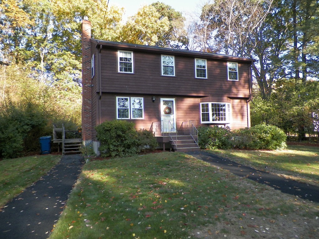 26 Poe Road Billerica, MA 01821 - Photo 1 of 29