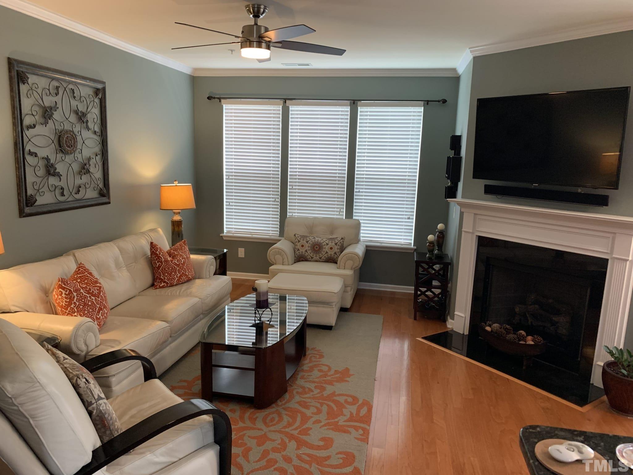 4625 Springerly Lane Raleigh, NC 27612 - Photo 4 of 30 Gallery Image 4