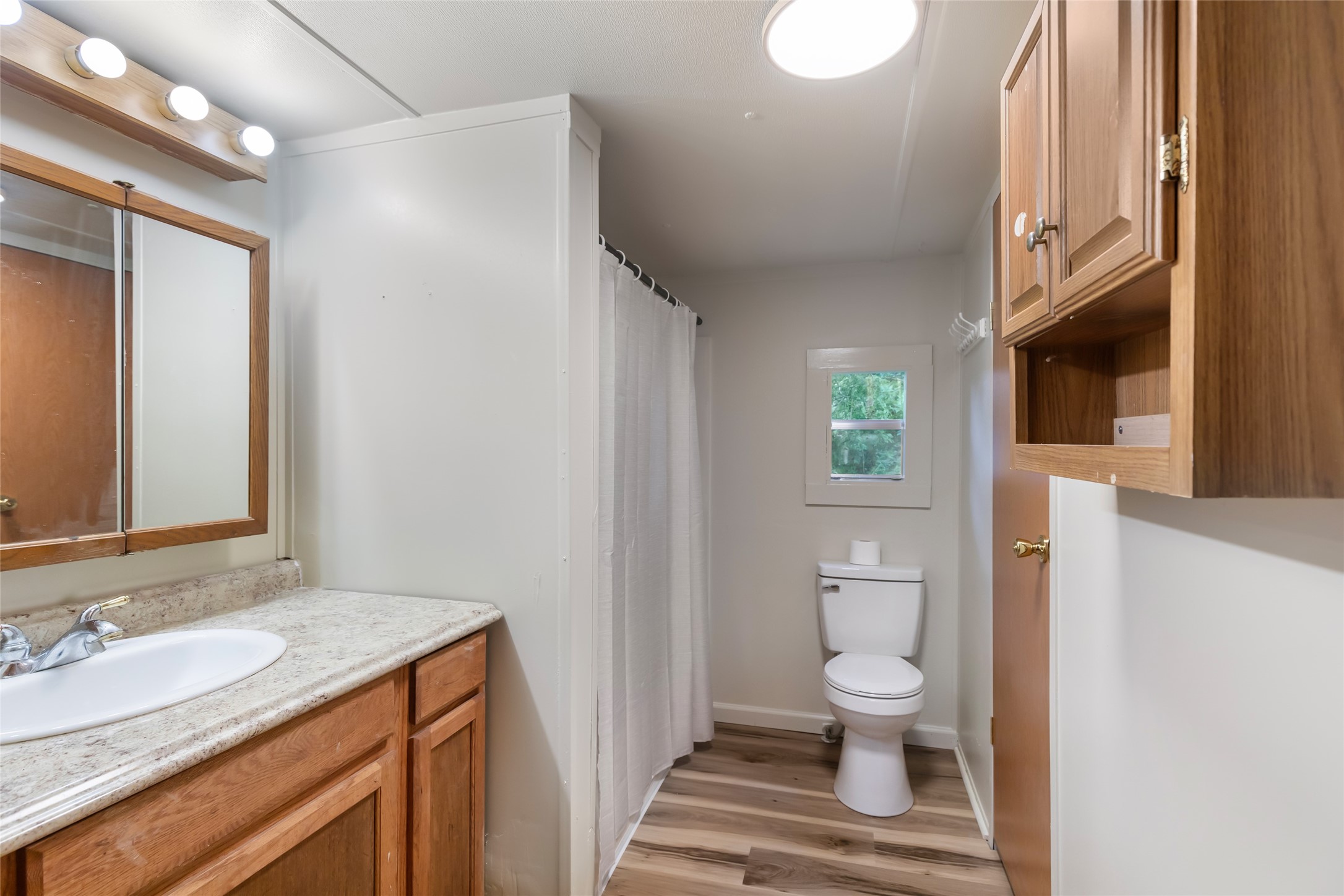 204 1/2 Kerry Road Highlands, TX 77562 - Photo 13 of 21