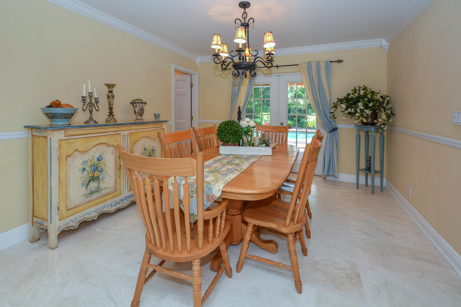 620 Southwest 16th Street Boca Raton, FL 33486 - Photo 7 of 35 620 SW 16th St Boca Raton FL-large-007-1