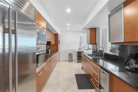$2,100,000 | 1331 Brickell Bay Drive, Unit 1901, Miami, FL 33131