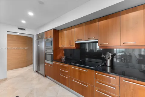 $2,100,000 | 1331 Brickell Bay Drive, Unit 1901, Miami, FL 33131