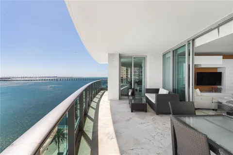 $2,100,000 | 1331 Brickell Bay Drive, Unit 1901, Miami, FL 33131