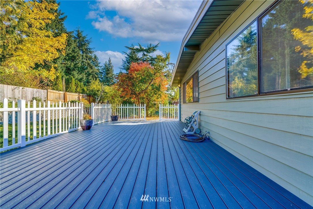 2926 Northeast 5th Place Renton, WA 98056 - Photo 35 of 40