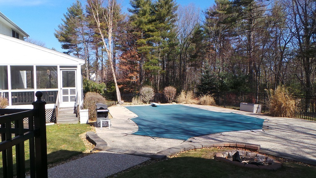 3 Falcon Ridge Drive Hopkinton, MA 01748 - Photo 4 of 30 Gallery Image 4
