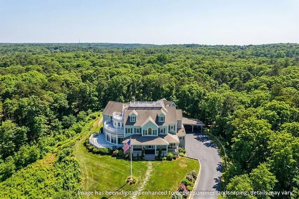 a view of a house with a big yard