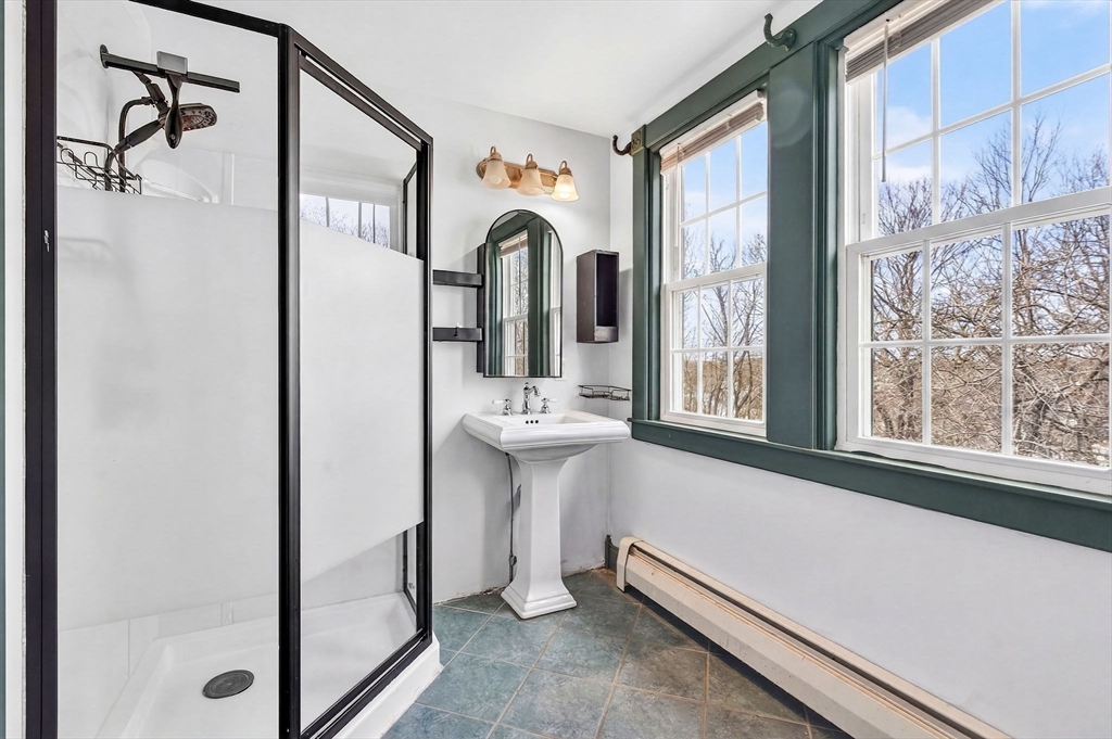 92 Ash Street Gardner, MA 01440 - Photo 23 of 29