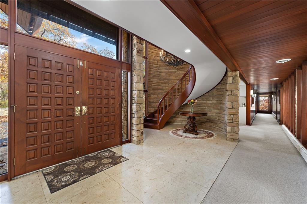 178 Backbone Road Sewickley, PA 15143 - Photo 2 of 25 a view of entryway