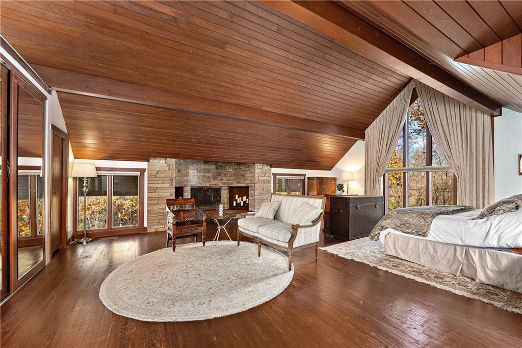 178 Backbone Road Sewickley, PA 15143 - Photo 12 of 25 a living room with furniture
