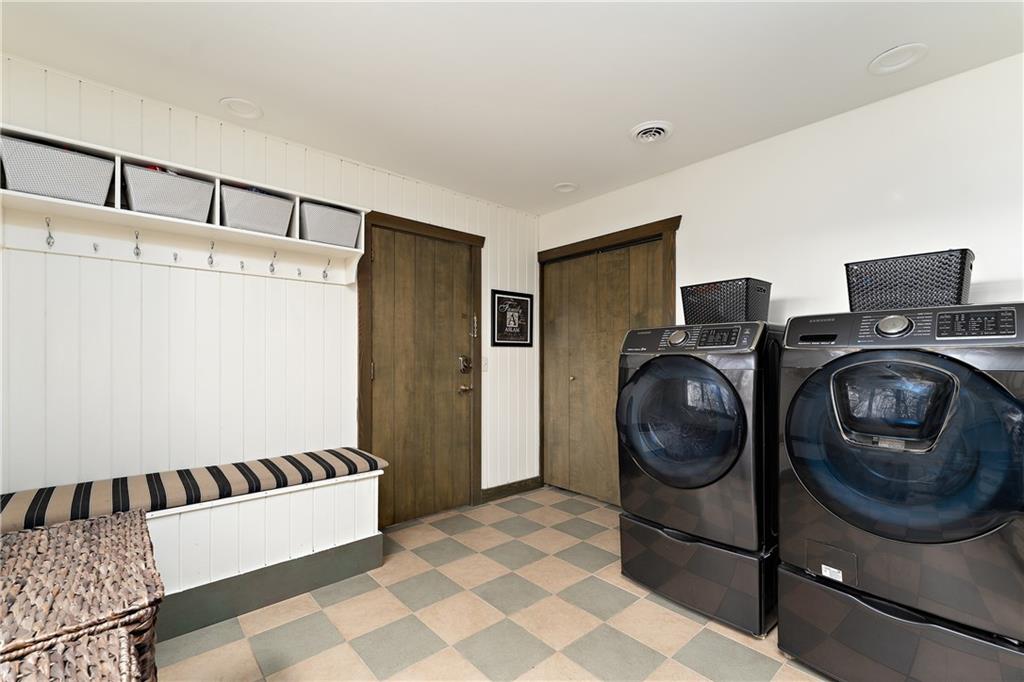 178 Backbone Road Sewickley, PA 15143 - Photo 21 of 25 a utility room with dryer and washer