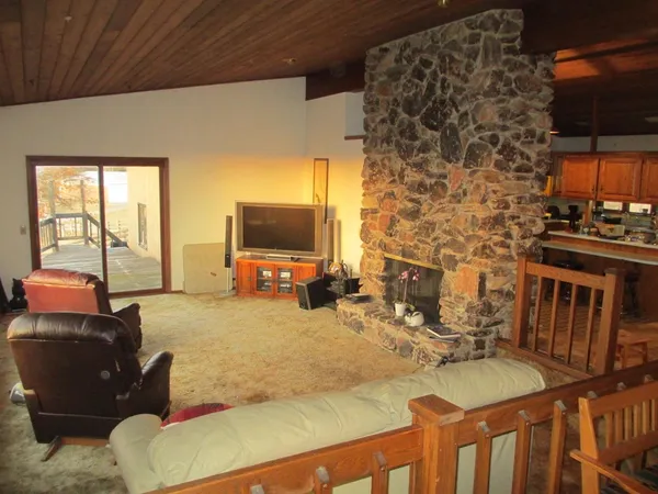 $549,900 | 29051 Dusty Lane, Sextonville, WI 53556