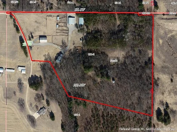 $549,900 | 29051 Dusty Lane, Sextonville, WI 53556