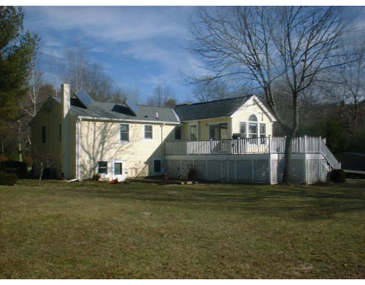 5 Churchill Road Plympton, MA 02367 - Photo 4 of 20 Gallery Image 4