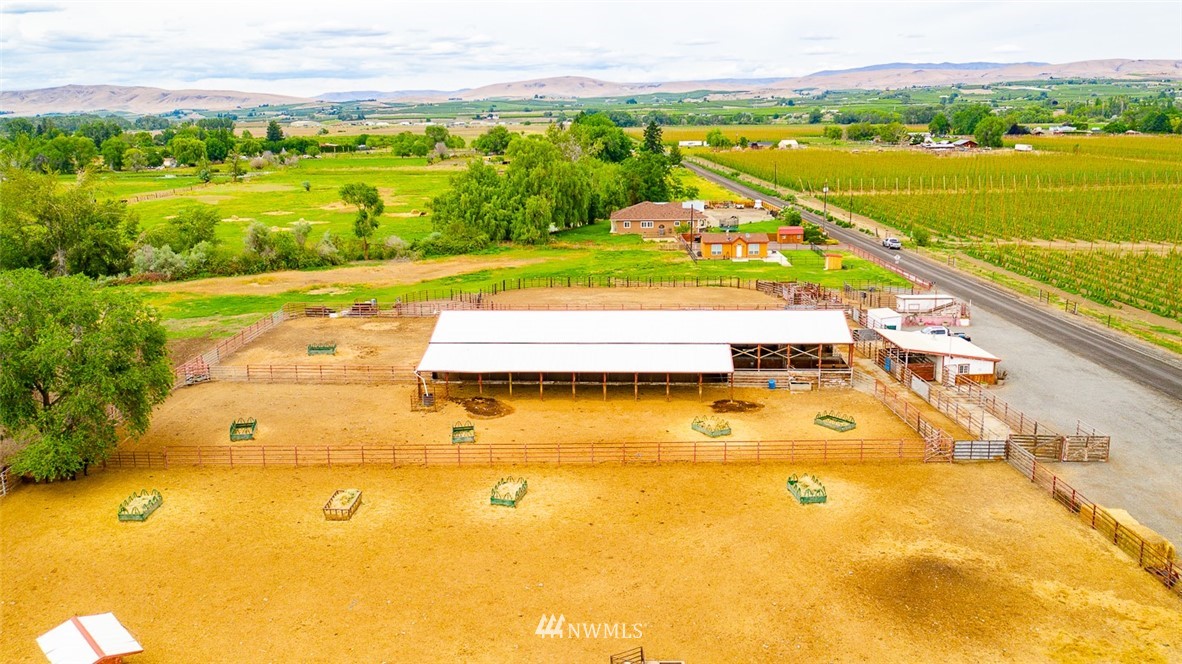370 Palen Road Zillah, WA 98953 - Photo 15 of 21 Gallery Image 15