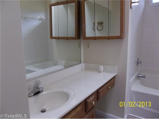 4207 Braddock Road High Point, NC 27265 - Photo 14 of 15 Interior Space/Layout.