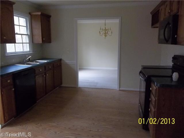 4207 Braddock Road High Point, NC 27265 - Photo 9 of 15 Interior Space/Layout.