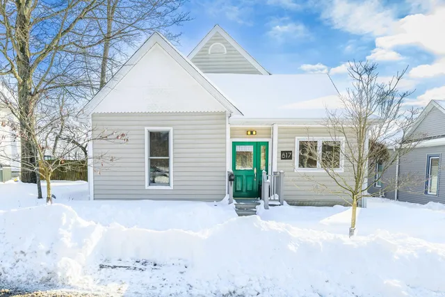 $425,000 | 817 West 8th Street, Bloomington, IN 47404