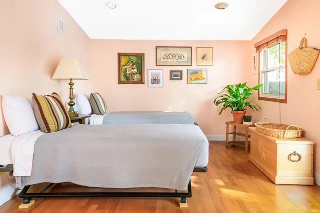 $425,000 | 817 West 8th Street, Bloomington, IN 47404