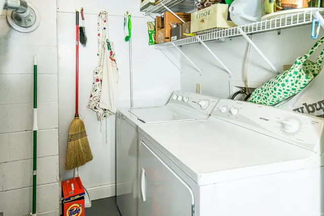 $425,000 | 817 West 8th Street, Bloomington, IN 47404