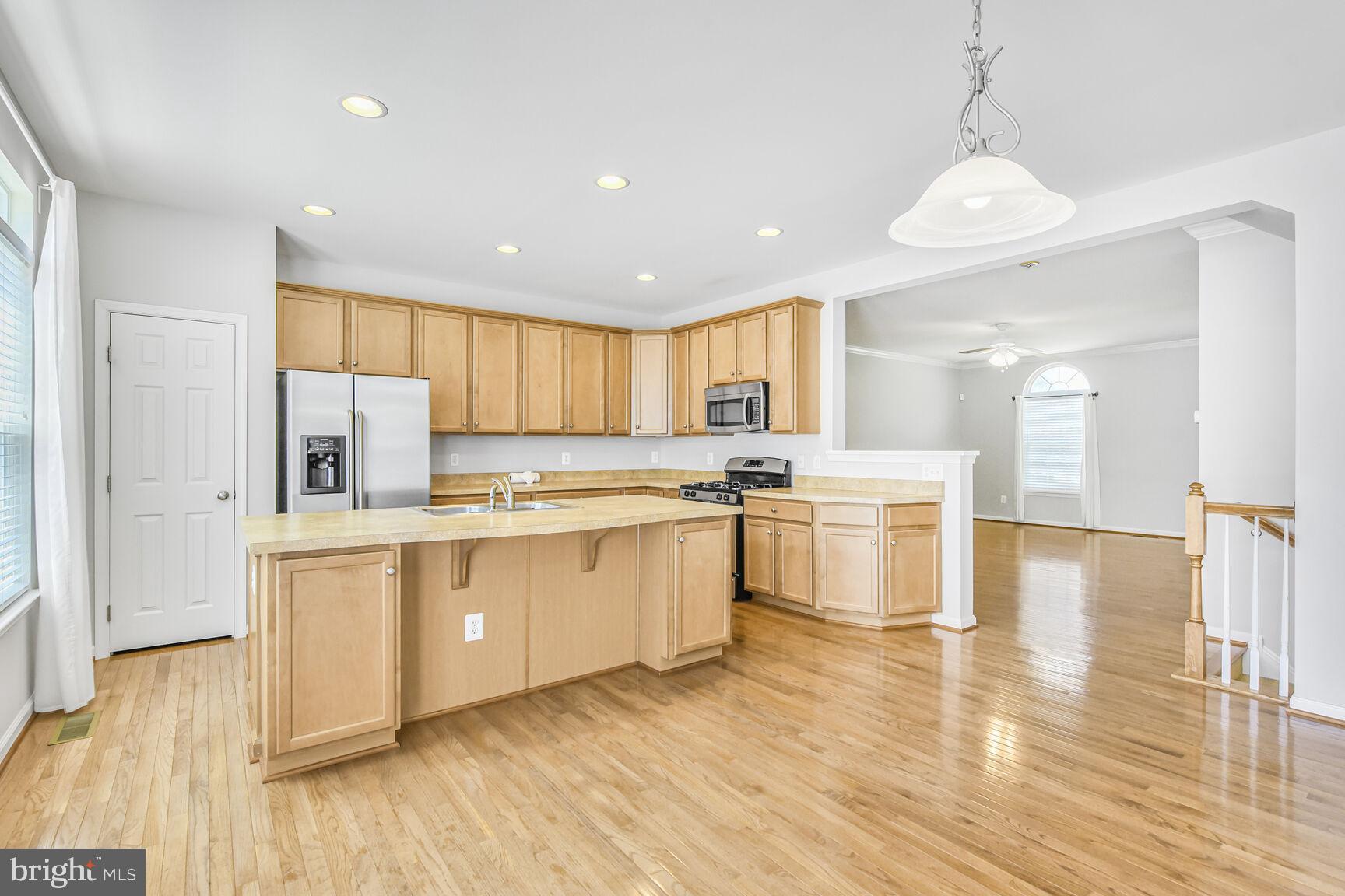 42952 Miltec Terrace Chantilly, VA 20152 - Photo 10 of 30