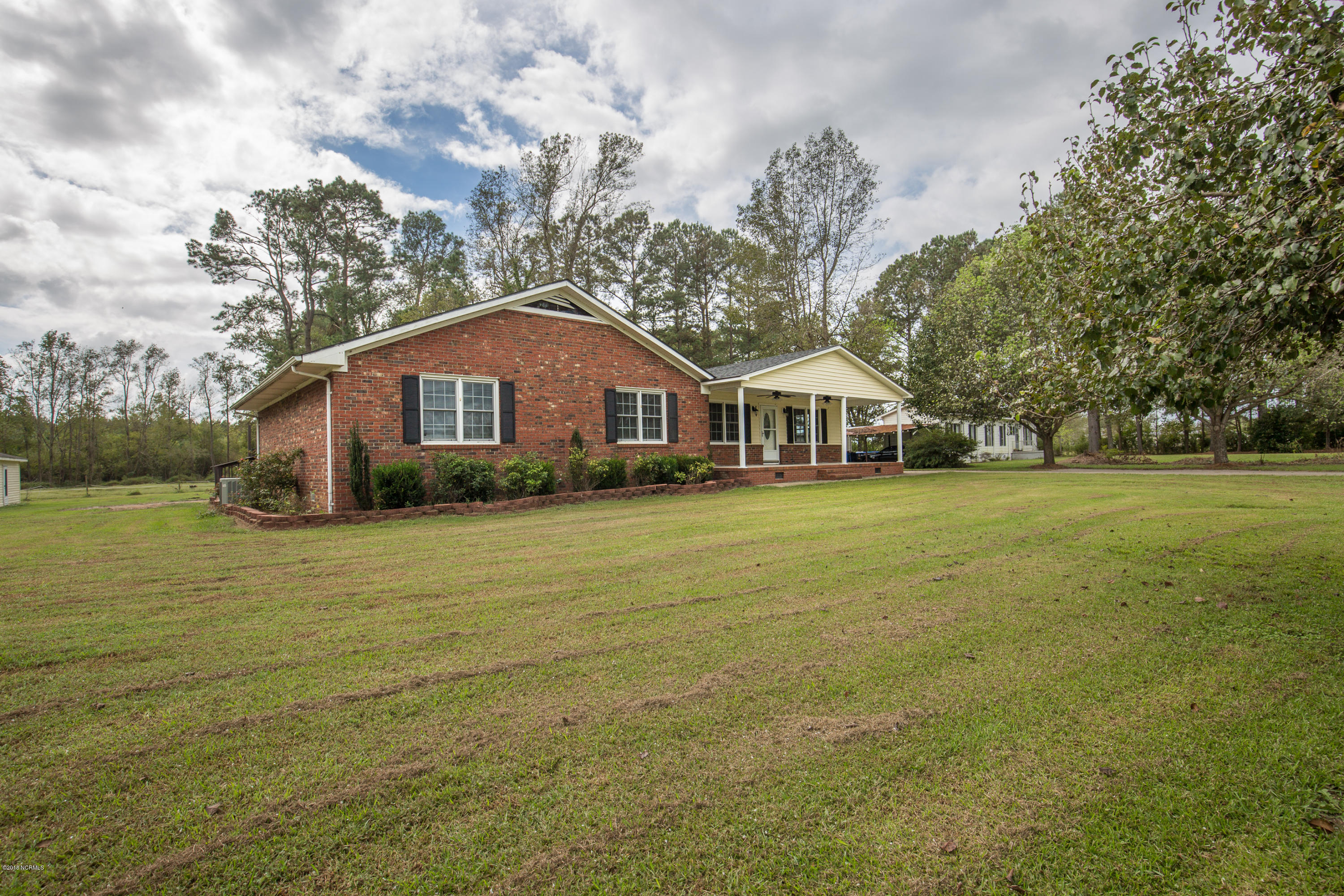 216 Baker Road Pink Hill, NC 28572 - Photo 7 of 50 untitled-9249